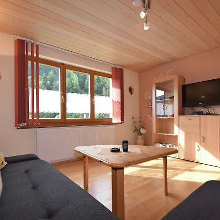 Ferienhaus-post 1 *